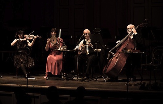 4016837162_676d443a18_b